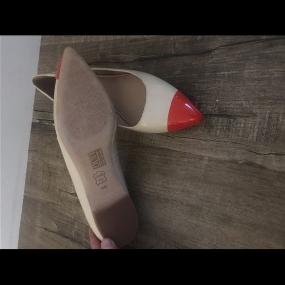 Tory Burch Flat - Picture 3 of 4